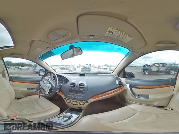 ✅ 2011 Chevrolet Aveo 2LT • VIN: KL1TG5DE5BB120676 • Lot: 55781815. Wystawiony na Copart z przebiegiem Nie podano. Bezpłatny archiwum sprzedaży aukcyjnych z USA i szczegółowy raport historii pojazdu na DreamBid. Zdjęcie 15.