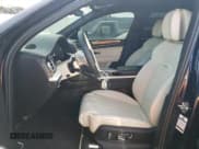 ✅ 2023 Bentley Bentayga V8 • VIN: SJAHT2ZV6PC019747 • Лот: 82045074. Опубликован ранее на Copart с пробегом 4 766 миль. Бесплатный доступ к архиву аукционных продаж из США и подробный отчёт об истории автомобиля на DreamBid. Изображение 7.