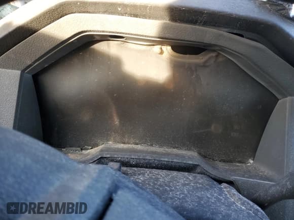 ✅ 2014 Ford F-250 XL • VIN: 1FDBF2B67EEA23947 • Lot: 92406985. Listed on Copart with Not provided. Free auction sales archive from the USA and detailed vehicle history report at DreamBid. Image 9.