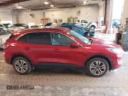 ✅ 2022 Ford Escape SEL • VIN: 1FMCU9H60NUB70515 • Lot: 43265394. Wystawiony na IAAI z przebiegiem 14 664 mil. Bezpłatny archiwum sprzedaży aukcyjnych z USA i szczegółowy raport historii pojazdu na DreamBid. Zdjęcie 13.