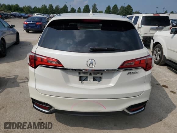 ✅ 2018 Acura RDX • VIN: 5J8TB3H33JL010871 • Lot: 68912595. Wystawiony na Copart z przebiegiem 101 110 mil. Bezpłatny archiwum sprzedaży aukcyjnych z USA i szczegółowy raport historii pojazdu na DreamBid. Zdjęcie 6.