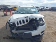 ✅ 2019 Jeep Cherokee Latitude Plus • VIN: 1C4PJLLB7KD443736 • Лот: 41632280. Опубликован ранее на IAAI с пробегом 108 314 миль. Бесплатный доступ к архиву аукционных продаж из США и подробный отчёт об истории автомобиля на DreamBid. Изображение 12.