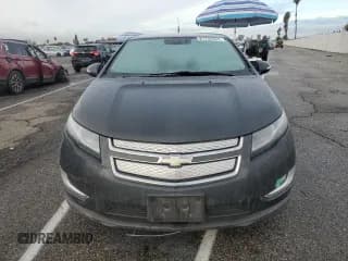 ✅ 2014 Chevrolet Volt • VIN: 1G1RE6E43EU150832 • Lot: 81735534. Wystawiony na Copart z przebiegiem 117 027 mil. Bezpłatny archiwum sprzedaży aukcyjnych z USA i szczegółowy raport historii pojazdu na DreamBid. Zdjęcie 5.