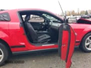 ✅ 2006 Ford Mustang Standard • VIN: 1ZVHT80N765200032 • Lot: 43722050. Listed on IAAI with 104,988 mi. Free auction sales archive from the USA and detailed vehicle history report at DreamBid. Image 5.