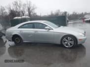 ✅ 2009 Mercedes-Benz CLS 550 • VIN: WDDDJ72XX9A141687 • Lot: 43825651. Listed on IAAI with 133,854 mi. Free auction sales archive from the USA and detailed vehicle history report at DreamBid. Image 13.