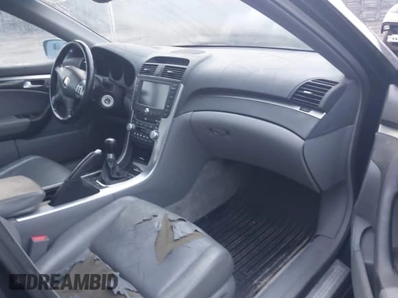 ✅ 2004 Acura TL • VIN: 19UUA65514A013170 • Lot: 43792692. Wystawiony na IAAI z przebiegiem 239 630 mil. Bezpłatny archiwum sprzedaży aukcyjnych z USA i szczegółowy raport historii pojazdu na DreamBid. Zdjęcie 5.