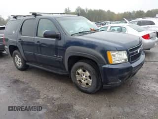 2007 Chevrolet Tahoe LT с VIN 1GNEK13087R112057, выставлен на аукционе IAAI как лот 43429338 с пробегом 202 291 миль миль и . История ставок и продаж доступна на DreamBid. Изображение 1.