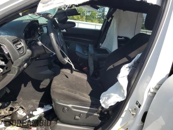 ✅ 2023 Dodge Durango Pursuit • VIN: 1C4RDJFG5PC618302 • Lot: 71870425. Wystawiony na Copart z przebiegiem Nie podano. Bezpłatny archiwum sprzedaży aukcyjnych z USA i szczegółowy raport historii pojazdu na DreamBid. Zdjęcie 7.