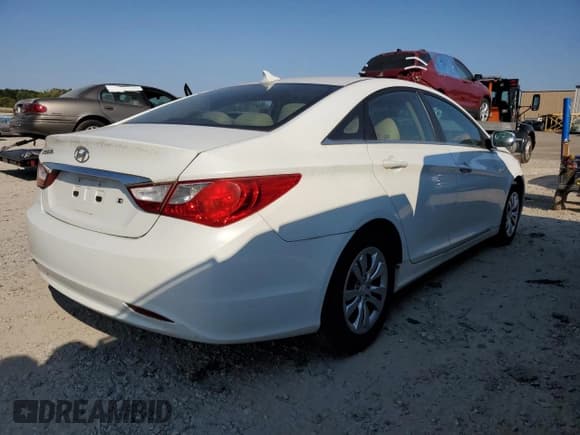 ✅ 2011 Hyundai Sonata GLS • VIN: 5NPEB4AC4BH228329 • Lot: 71486954. Listed on Copart with Not provided. Free auction sales archive from the USA and detailed vehicle history report at DreamBid. Image 3.
