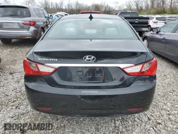 ✅ 2013 Hyundai Sonata GLS • VIN: 5NPEB4AC4DH745309 • Lot: 47415394. Listed on Copart with 89,504 mi. Free auction sales archive from the USA and detailed vehicle history report at DreamBid. Image 6.