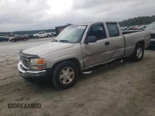 2006 GMC Sierra 1500 SLE1 with VIN 1GTEC19V76Z223500, listed as a Copart auction lot 71225154 with 319,038 mi miles and Salvage title. Bid and sale history available at DreamBid. Image 1.