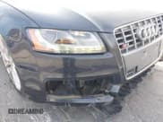 ✅ 2012 Audi S5 Premium Plus • VIN: WAUCGAFH3CN008030 • Лот: 43566670. Опубликован ранее на IAAI с пробегом 107 513 миль. Бесплатный доступ к архиву аукционных продаж из США и подробный отчёт об истории автомобиля на DreamBid. Изображение 17.