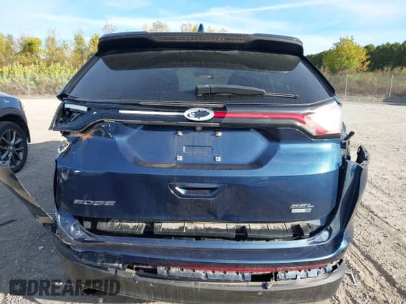 ✅ 2017 Ford Edge SEL • VIN: 2FMPK4J92HBB71030 • Lot: 43324917. Listed on IAAI with 98,054 mi. Free auction sales archive from the USA and detailed vehicle history report at DreamBid. Image 17.