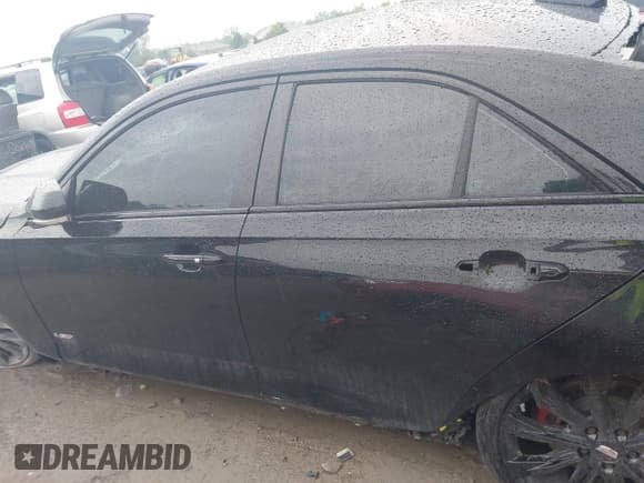 ✅ 2021 Cadillac CT4 V-Series • VIN: 1G6DH5RLXM0147231 • Lot: 42624241. Listed on IAAI with 36,632 mi. Free auction sales archive from the USA and detailed vehicle history report at DreamBid. Image 15.