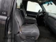 ✅ 2000 Chevrolet Silverado 1500 LS • VIN: 1GCEK14T3YZ368996 • Лот: 82080774. Опубликован ранее на Copart с пробегом 260 732 миль. Бесплатный доступ к архиву аукционных продаж из США и подробный отчёт об истории автомобиля на DreamBid. Изображение 10.