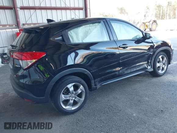 ✅ 2021 Honda HR-V LX • VIN: 3CZRU6H34MM754562 • Lot: 43403836. Listed on IAAI with 45,056 mi. Free auction sales archive from the USA and detailed vehicle history report at DreamBid. Image 4.