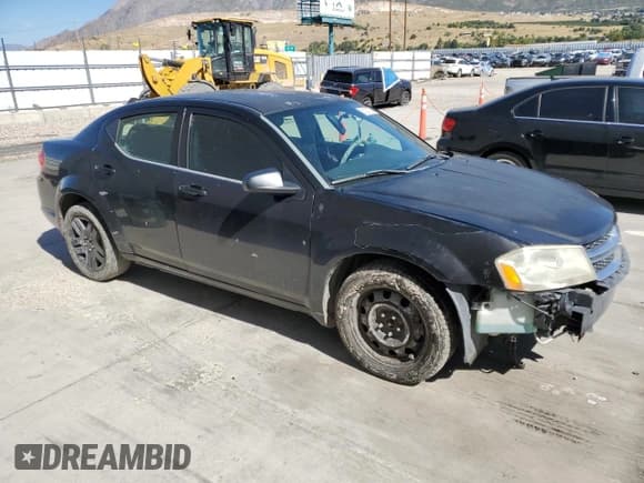 ✅ 2013 Dodge Avenger SE • VIN: 1C3CDZAB0DN589604 • Lot: 82121765. Listed on Copart with 162,877 mi. Free auction sales archive from the USA and detailed vehicle history report at DreamBid. Image 4.