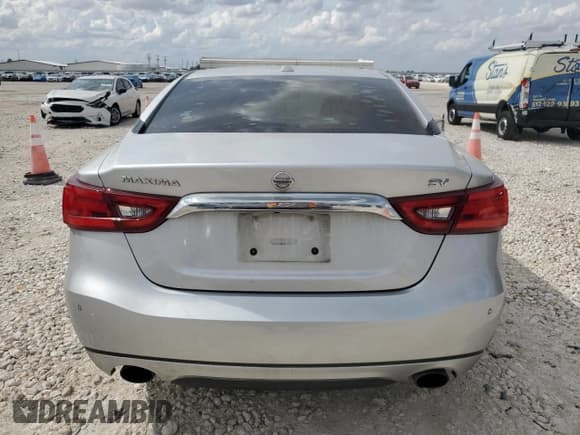 ✅ 2018 Nissan Maxima SV • VIN: 1N4AA6AP6JC380418 • Lot: 82682135. Listed on Copart with 121,879 mi. Free auction sales archive from the USA and detailed vehicle history report at DreamBid. Image 6.
