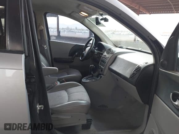 ✅ 2004 Saturn VUE V6 • VIN: 5GZCZ63424S842142 • Lot: 41562303. Wystawiony na IAAI z przebiegiem 178 745 mil. Bezpłatny archiwum sprzedaży aukcyjnych z USA i szczegółowy raport historii pojazdu na DreamBid. Zdjęcie 5.