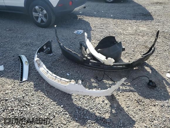 ✅ 2012 Chevrolet Captiva Sport LS • VIN: 3GNAL2EK2CS557661 • Lot: 83640924. Wystawiony na Copart z przebiegiem 56 063 mil. Bezpłatny archiwum sprzedaży aukcyjnych z USA i szczegółowy raport historii pojazdu na DreamBid. Zdjęcie 15.