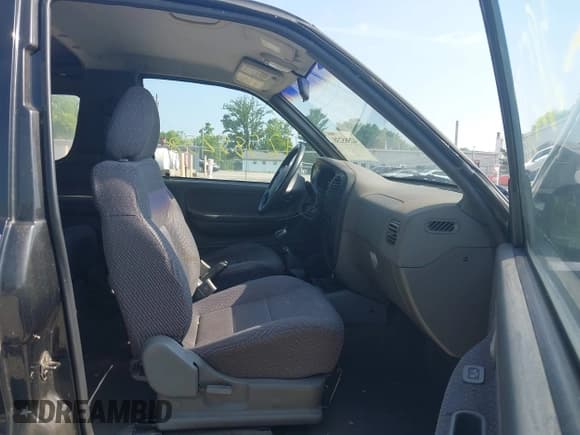 ✅ 2001 Kia Sportage • VIN: KNDJA623415011583 • Лот: 42585238. Опубликован ранее на IAAI с пробегом 67 308 миль. Бесплатный доступ к архиву аукционных продаж из США и подробный отчёт об истории автомобиля на DreamBid. Изображение 5.