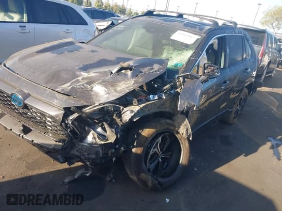 ✅ 2024 Toyota RAV4 XSE • VIN: JTMEB3FV7RD210153 • Лот: 43368967. Опубликован ранее на IAAI с пробегом 22 272 миль. Бесплатный доступ к архиву аукционных продаж из США и подробный отчёт об истории автомобиля на DreamBid. Изображение 19.