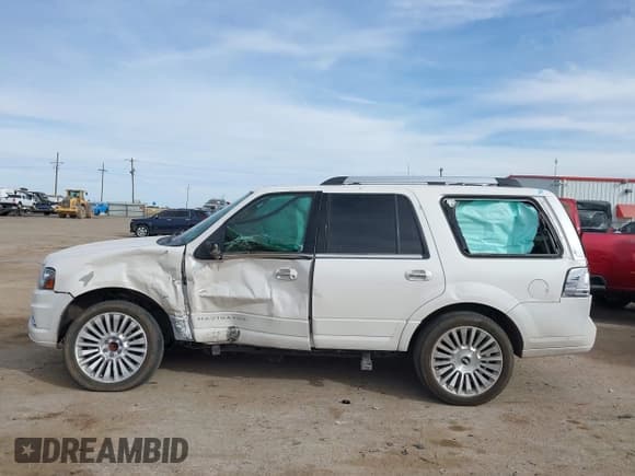 ✅ 2016 Lincoln Navigator Select • VIN: 5LMJJ2HTXGEL02929 • Лот: 43702629. Опубликован ранее на IAAI с пробегом 134 625 миль. Бесплатный доступ к архиву аукционных продаж из США и подробный отчёт об истории автомобиля на DreamBid. Изображение 14.