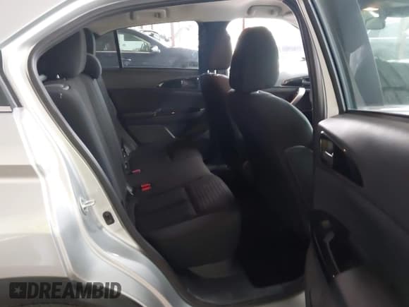 ✅ 2024 Mitsubishi Eclipse Cross LE • VIN: JA4ATVAA0RZ073419 • Lot: 42171208. Listed on IAAI with 5,606 mi. Free auction sales archive from the USA and detailed vehicle history report at DreamBid. Image 8.