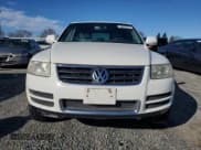 ✅ 2004 Volkswagen Touareg • VIN: WVGCM77L04D040938 • Lot: 45434315. Listed on Copart with 140,769 mi. Free auction sales archive from the USA and detailed vehicle history report at DreamBid. Image 5.