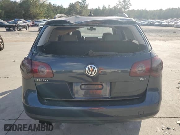 ✅ 2007 Volkswagen Passat 2.0T • VIN: WVWTK73CX7E034983 • Лот: 78661794. Опубликован ранее на Copart с пробегом 177 776 миль. Бесплатный доступ к архиву аукционных продаж из США и подробный отчёт об истории автомобиля на DreamBid. Изображение 6.