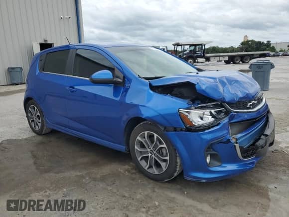 2020 Chevrolet Sonic LT с VIN 1G1JD6SB7L4137842, выставлен на аукционе Copart как лот 73323524 с пробегом 38 356 миль миль и Списание • Salvage title. История ставок и продаж доступна на DreamBid. Изображение 4.