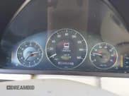 ✅ 2004 Mercedes-Benz CLK 500 • VIN: WDBTK75GX4T011709 • Lot: 43463687. Wystawiony na IAAI z przebiegiem 160 343 mil. Bezpłatny archiwum sprzedaży aukcyjnych z USA i szczegółowy raport historii pojazdu na DreamBid. Zdjęcie 7.