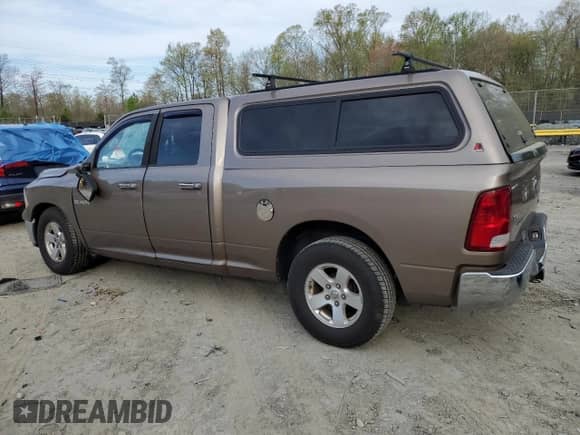 2010 Dodge 1500 ST с VIN 1D7RB1GPXAS209705, выставлен на аукционе Copart как лот 76448794 с пробегом Не указан миль и На запчасти • Non repairable. История ставок и продаж доступна на DreamBid. Изображение 2.