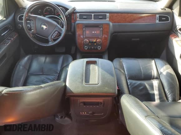 2011 Chevrolet Silverado 3500HD DRW LTZ с VIN 1GC4K1C80BF199473, выставлен на аукционе Copart как лот 85479404 с пробегом 175 576 миль миль и Списание • Salvage title. История ставок и продаж доступна на DreamBid. Изображение 8.