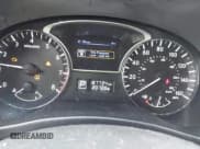 ✅ 2014 Nissan Pathfinder SV • VIN: 5N1AR2MN0EC620439 • Lot: 42052681. Listed on IAAI with 187,734 mi. Free auction sales archive from the USA and detailed vehicle history report at DreamBid. Image 7.