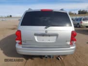 ✅ 2005 Dodge Durango Limited • VIN: 1D4HB58D15F574292 • Лот: 90293345. Опубликован ранее на Copart с пробегом 174 154 миль. Бесплатный доступ к архиву аукционных продаж из США и подробный отчёт об истории автомобиля на DreamBid. Изображение 6.