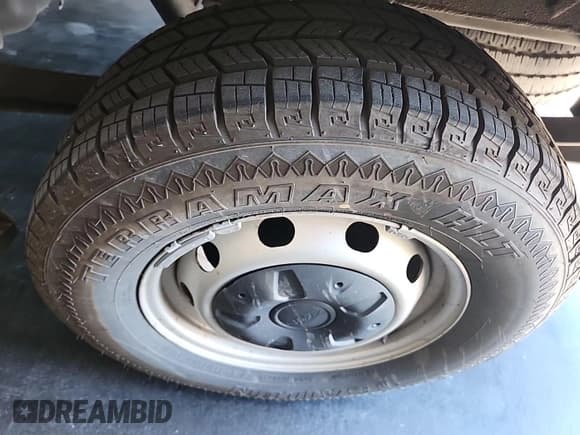 ✅ 2019 Ford Transit • VIN: 1FTYE1YM2KKB28328 • Лот: 42364037. Опубликован ранее на IAAI с пробегом 232 047 миль. Бесплатный доступ к архиву аукционных продаж из США и подробный отчёт об истории автомобиля на DreamBid. Изображение 1.