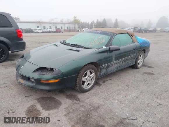 ✅ 1997 Chevrolet Camaro Z28 • VIN: 2G1FP32P0V2104052 • Лот: 43294712. Опубликован ранее на IAAI с пробегом 130 748 миль. Бесплатный доступ к архиву аукционных продаж из США и подробный отчёт об истории автомобиля на DreamBid. Изображение 2.