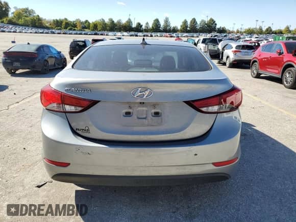 2014 Hyundai Elantra SE z VIN KMHDH4AE0EU126544, wystawiony jako Copart lot #82617775 z przebiegiem 217 356 mil mil oraz Szkoda całkowita • Salvage title. Historia ofert i sprzedaży dostępna na DreamBid. Obrazek 6.