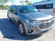 ✅ 2020 Chevrolet Traverse LT Cloth • VIN: 1GNERGKW3LJ165746 • Lot: 43452819. Wystawiony na IAAI z przebiegiem 82 069 mil. Bezpłatny archiwum sprzedaży aukcyjnych z USA i szczegółowy raport historii pojazdu na DreamBid. Zdjęcie 1.