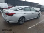 ✅ 2024 Nissan Altima SV • VIN: 1N4BL4DV2RN360275 • Lot: 42420138. Listed on IAAI with Not provided. Free auction sales archive from the USA and detailed vehicle history report at DreamBid. Image 4.