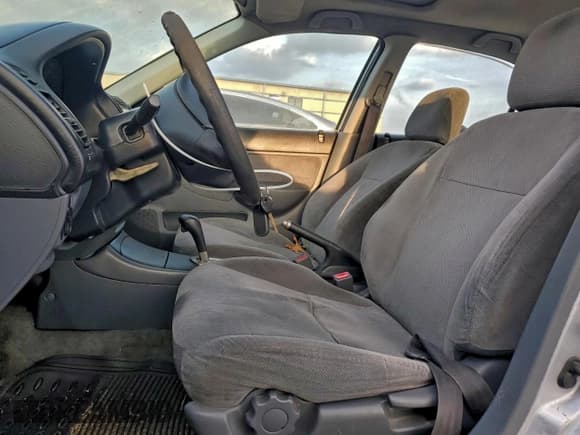 ✅ 2002 Honda Civic EX • VIN: 1HGES26752L002734 • Lot: 93538625. Wystawiony na Copart z przebiegiem 236 517 mil. Bezpłatny archiwum sprzedaży aukcyjnych z USA i szczegółowy raport historii pojazdu na DreamBid. Zdjęcie 7.