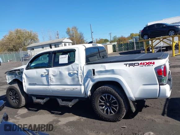 ✅ 2023 Toyota Tacoma Trail Edition • VIN: 3TYCZ5AN5PT163040 • Лот: 43493597. Опубликован ранее на IAAI с пробегом 8 285 миль. Бесплатный доступ к архиву аукционных продаж из США и подробный отчёт об истории автомобиля на DreamBid. Изображение 14.
