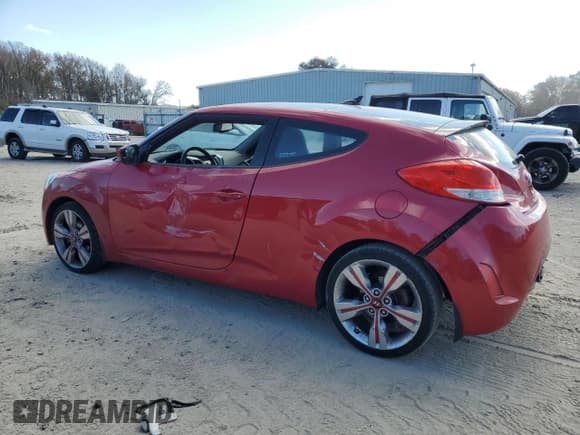 ✅ 2013 Hyundai Veloster w/Gray Int • VIN: KMHTC6AD7DU122924 • Lot: 83665054. Wystawiony na Copart z przebiegiem 98 270 mil. Bezpłatny archiwum sprzedaży aukcyjnych z USA i szczegółowy raport historii pojazdu na DreamBid. Zdjęcie 2.