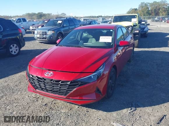 2021 Hyundai Elantra SEL z VIN KMHLM4AG4MU067098, wystawiony jako IAAI lot #43423833 z przebiegiem 29 531 mil mil oraz . Historia ofert i sprzedaży dostępna na DreamBid. Obrazek 16.