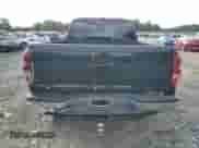 ✅ 2004 Chevrolet Silverado 1500 Z71 • VIN: 1GCEK19T04E386592 • Lot: 68669734. Wystawiony na Copart z przebiegiem 188 404 mil mil. Skorzystaj z bezpłatnego archiwum sprzedaży aukcyjnych z USA i zobacz szczegółowy raport historii pojazdu na DreamBid. Zdjęcie 6.