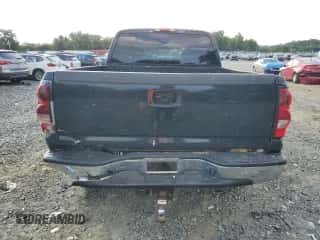 2004 Chevrolet Silverado 1500 Z71 z VIN 1GCEK19T04E386592, wystawiony jako Copart lot #68669734 z przebiegiem 188 404 mil mil oraz Szkoda całkowita • Salvage title. Historia ofert i sprzedaży dostępna na DreamBid. Obrazek 6.