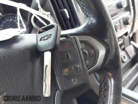 ✅ 2015 Chevrolet Silverado 2500HD LT • VIN: 1GC1KVE83FF102831 • Lot: 42411608. Listed on IAAI with 140,538 mi. Free auction sales archive from the USA and detailed vehicle history report at DreamBid. Image 11.