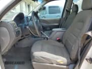 ✅ 2005 Ford Explorer XLS • VIN: 1FMZU62K65UB20376 • Lot: 63656195. Listed on Copart with 170,219 mi. Free auction sales archive from the USA and detailed vehicle history report at DreamBid. Image 7.