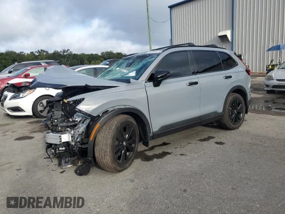 ✅ 2025 Honda CR-V Sport Touring • VIN: 7FARS6H97SE049891 • Lot: 90300005. Listed on Copart with 6,835 mi. Free auction sales archive from the USA and detailed vehicle history report at DreamBid. Image 1.
